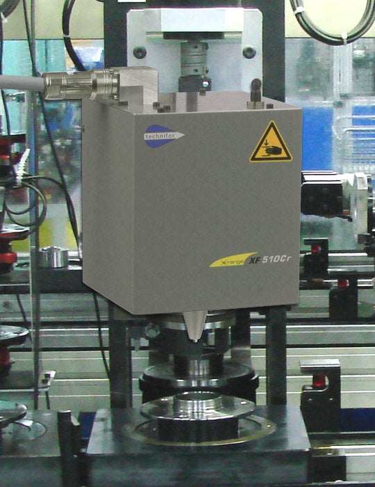 XF510Cr, a compact & high-speed scribing machine